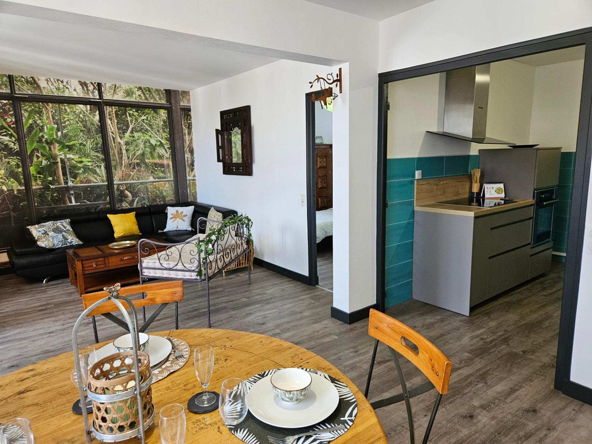 Appartement Le Jardin Imaginaire Champagnole Ngoại thất bức ảnh