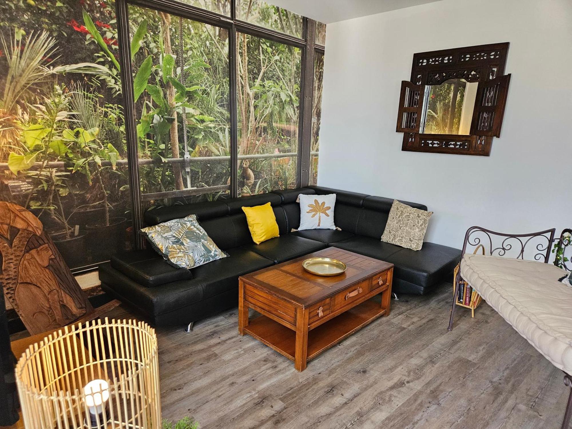 Appartement Le Jardin Imaginaire Champagnole Ngoại thất bức ảnh